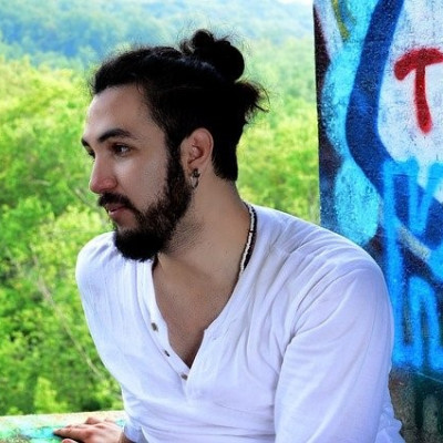 EXIGÊNCIA DE BARBA E CABELO APARADOS GERA CONDENAÇÃO DE 30 MIL A EMPREGADORES